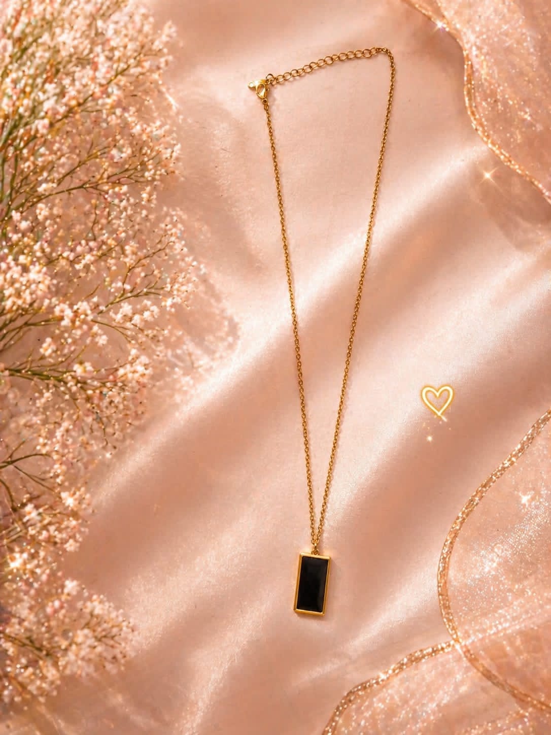 Black Stone Rectangle Pendant Necklace – 1 Carat