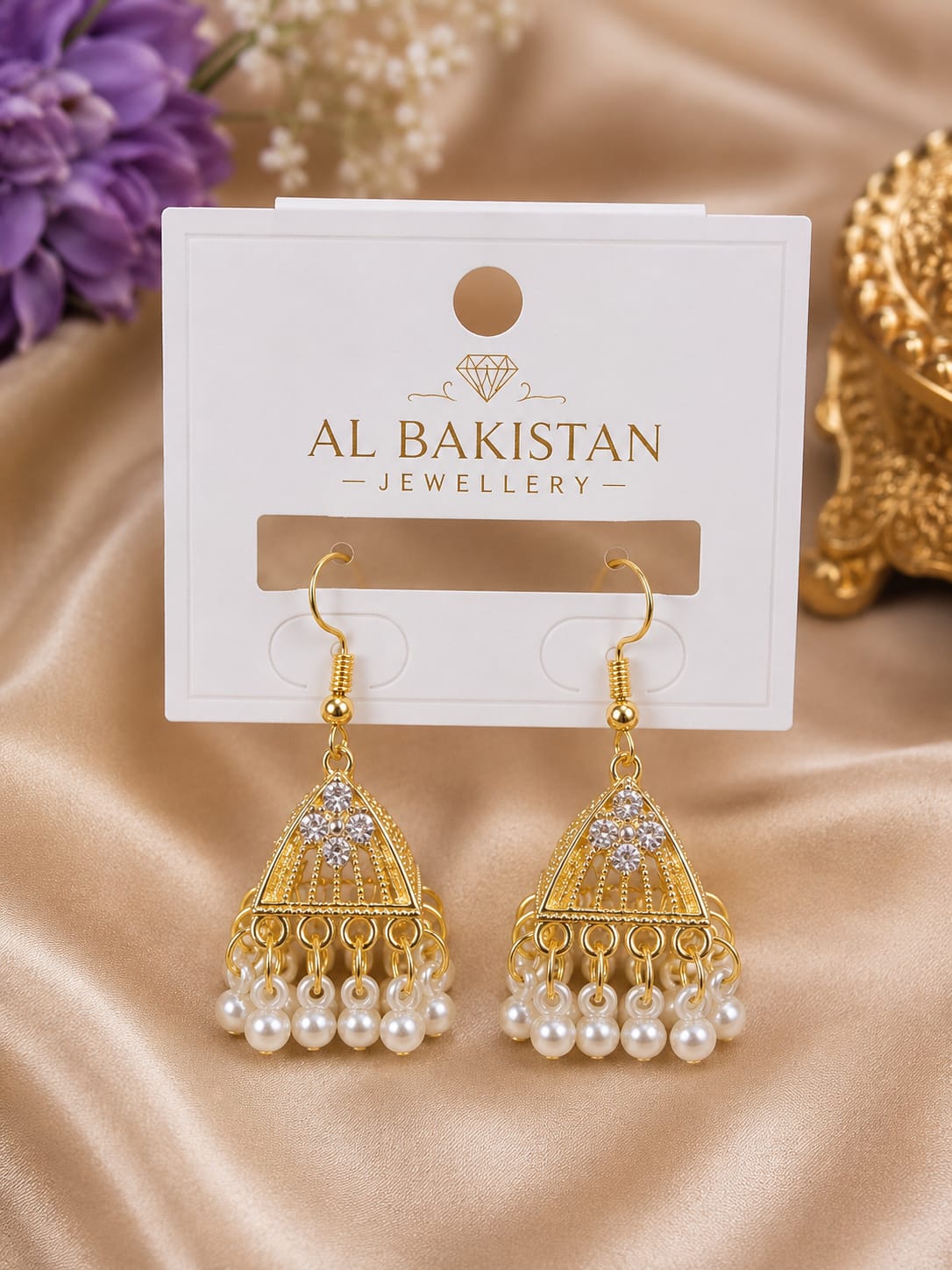 1 Carat Pearl Drop Triangle Earrings